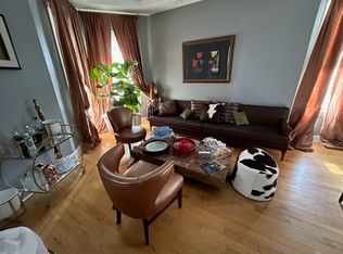 6432 S Minerva Ave, Chicago, IL 60637