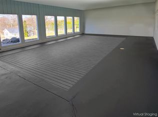 905 Sunset Ct, Petoskey, MI 49770