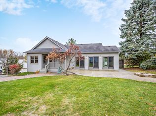 1712 W Main St, Sleepy Hollow, IL