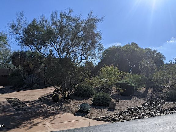 3rd image of 1503 Indian Rock Rd