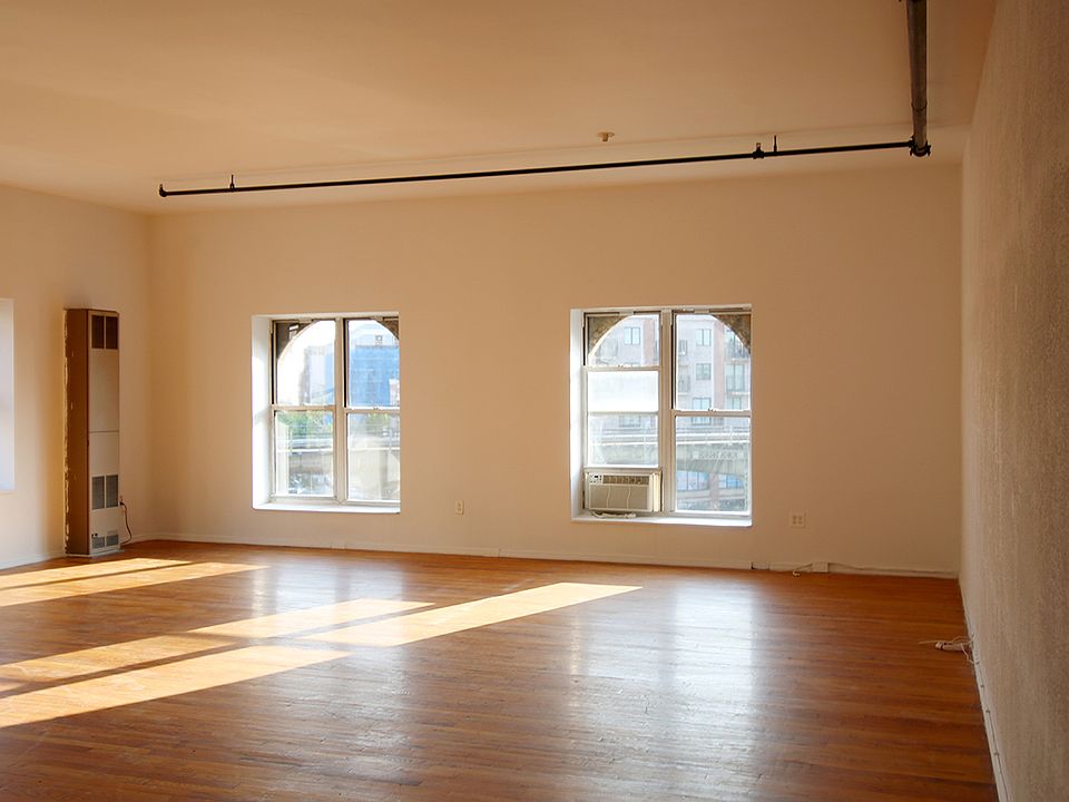 1st image of 16 Manhattan Ave APT 4F