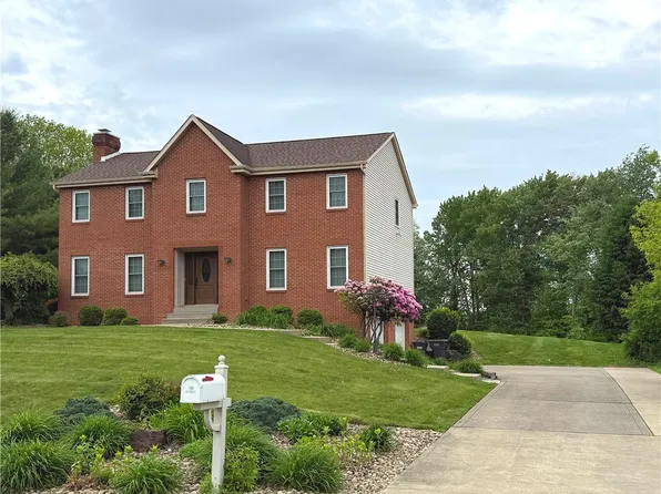 211 Warren Rd, Warrendale, PA 15086