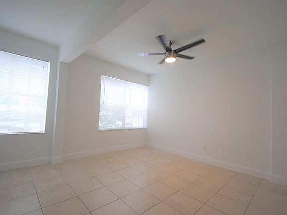 5th image of 700 Euclid Ave APT 211