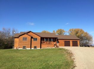 2552 15th Ave NE, Emerado, ND 58228