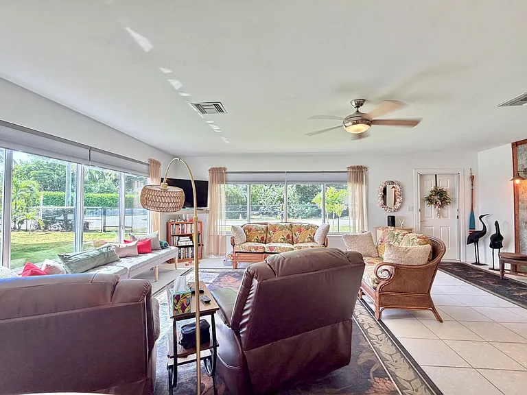 149 N Bay Harbor Dr — Photo 11