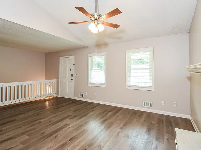 1053 Coker Cir NW — Photo 7