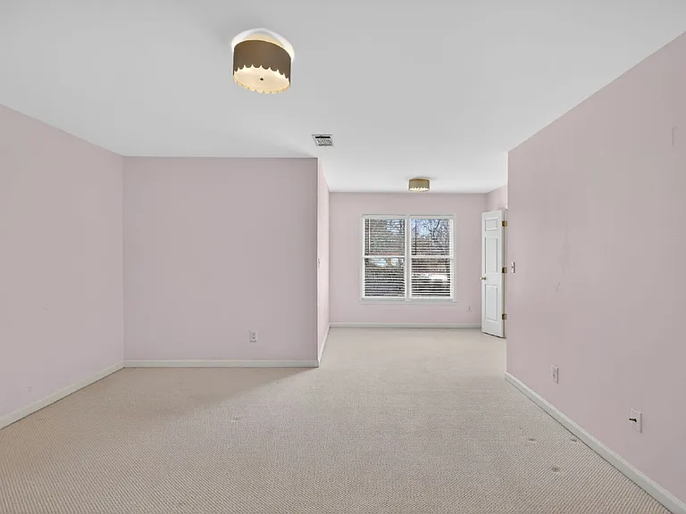 1712 Kenbrook Ct NW — Photo 24