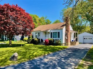 9 High Gate Rd, Westport, CT 06880