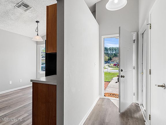 5th image of 3367 MANDARIN GLEN Drive