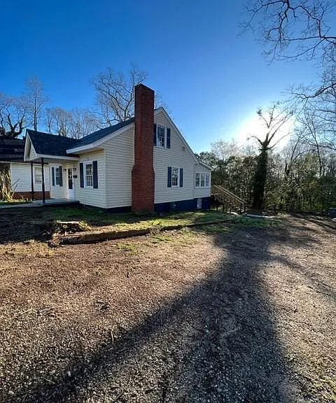 172 Watkins Ct — Photo 2