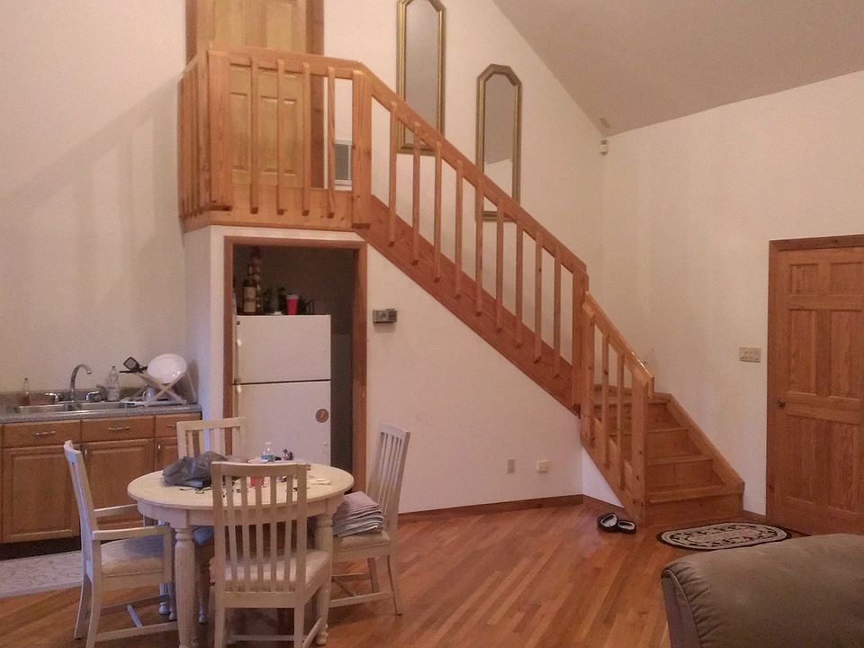 1st image of 3080 S Canal Dr