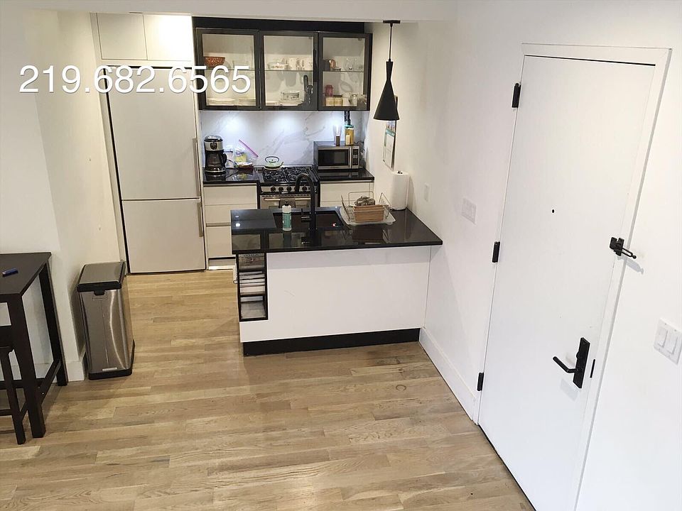 1st image of 10 Lexington Ave APT 04G