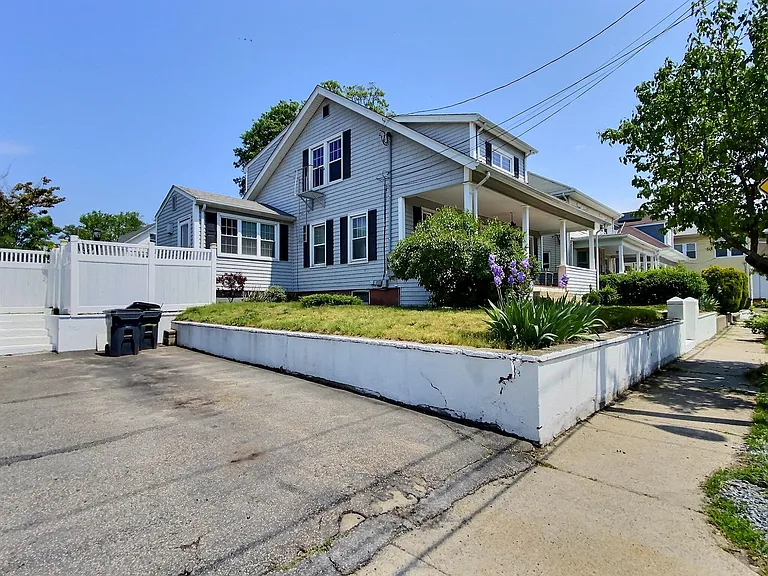 193 Rutherglen Ave #1 — Photo 12