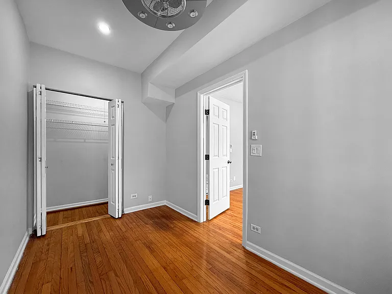 1642 N Marshfield Ave #1R — Photo 10
