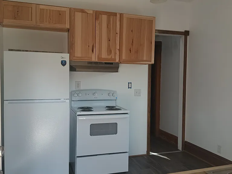 702 S Monroe St — Photo 52