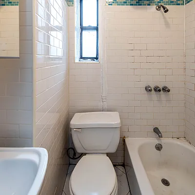 Rented by Nooklyn NYC LLC | media 87