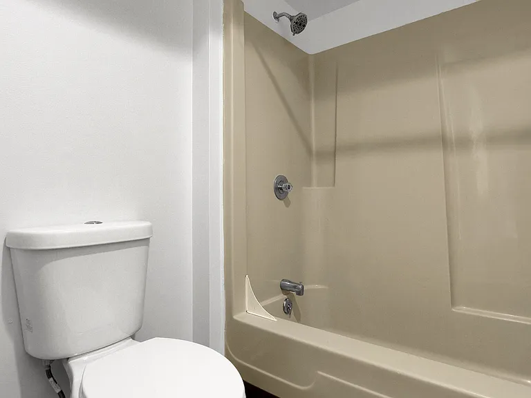 3323 Kristin Ct — Photo 15