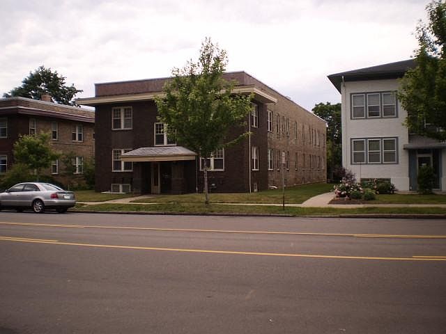 1st image of 4-1439 Grand Ave #4