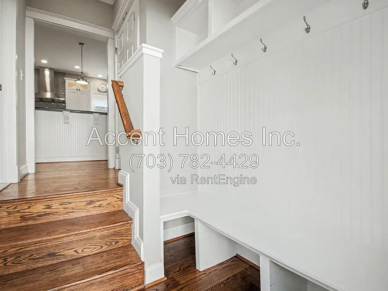 14 W Caton Ave — Photo 12