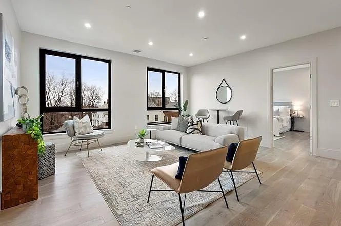 85 Myrtle St #304 — Photo 3