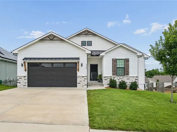 3730 NW 96th Ct, Kansas City, MO 64154