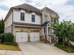 11760 Stratham Dr, Alpharetta, GA 30009