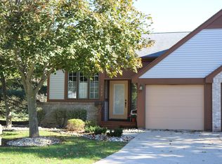1222 Woodmeadow #163, Lansing, MI 48917