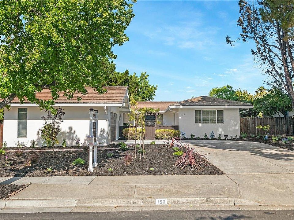 1st image of 150 Forest Hill Dr