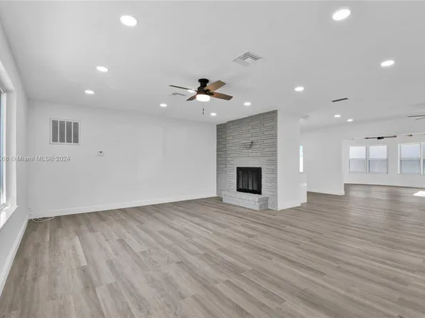 3351 SW 20th St, Fort Lauderdale, FL 33312