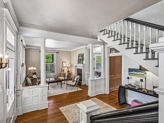 5th image of 1763 Glenwood Pl