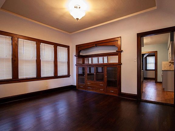 Dining Rm