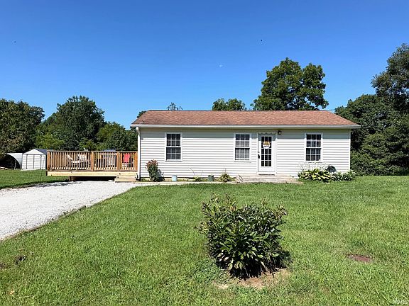 2nd image of 3313 Coveyville Rd