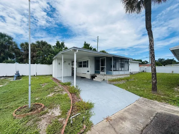 364 Siesta Ln, Largo, FL 33770