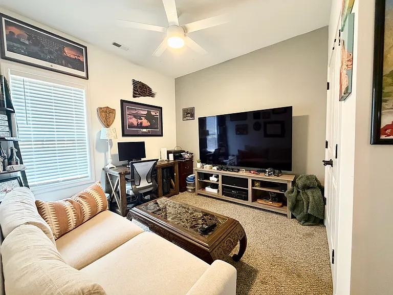 233 Forester Dr — Photo 18