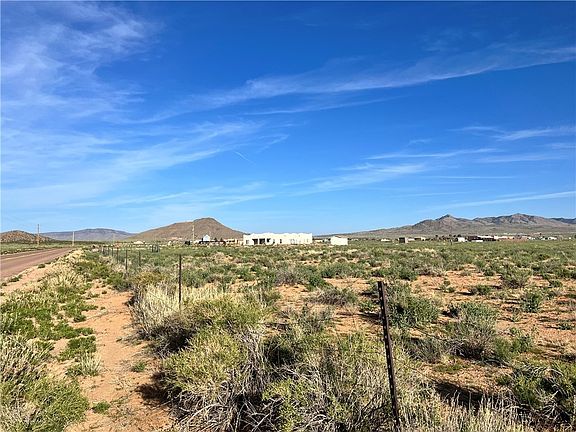 3rd image of 5 Ac E Brooks Boulevard