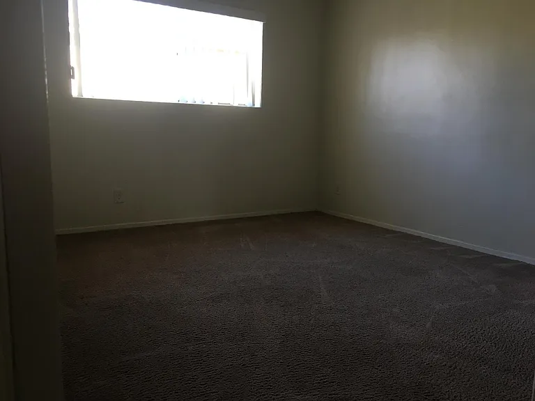 119 W Live Oak St #G — Photo 6