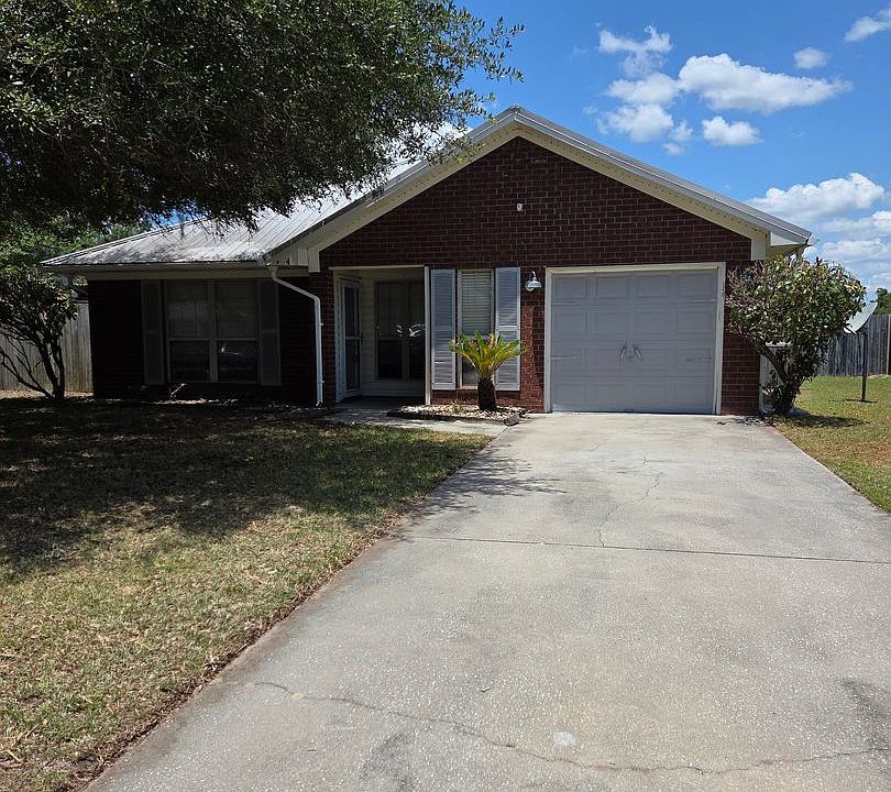 1st image of 164 Wayfair Ln