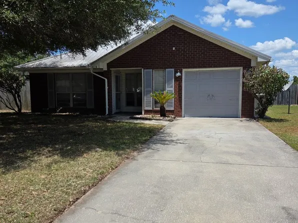 164 Wayfair Ln, Hinesville, GA 31313