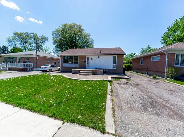 115 McMurchy Ave S, Brampton, ON L6Y 1Z1