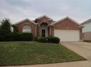 4458 Stones River Rd, Grand Prairie, TX 75052