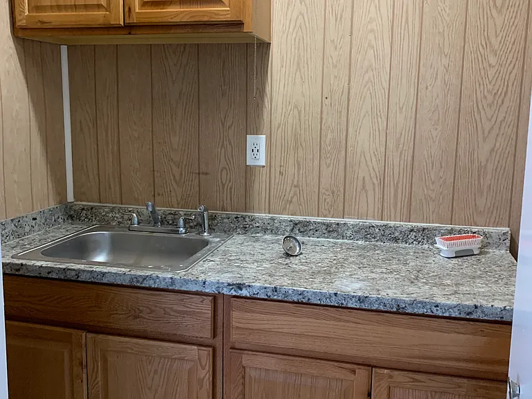 16 Beth Pl — Photo 17