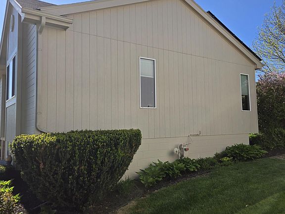 3rd image of 14903 Wirt St