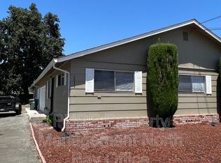 2045 Bluebell Dr, Santa Rosa, CA 95403