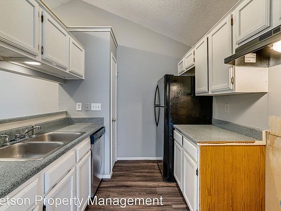 4th image of 622 Greenlawn Blvd