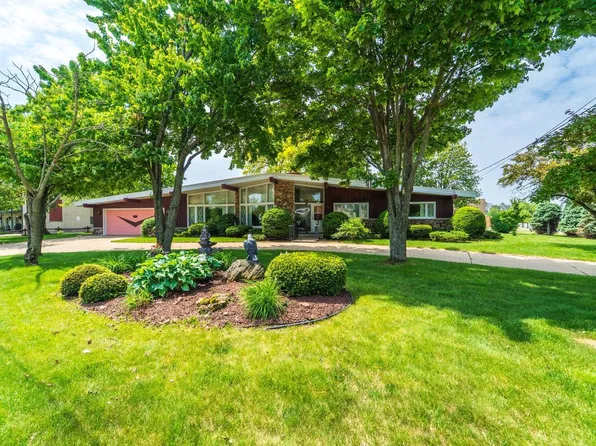 1006 MAIN STREET, Mosinee, WI 54455