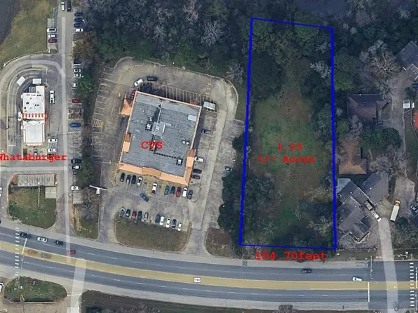 1400 W Church St, Livingston, TX 77351