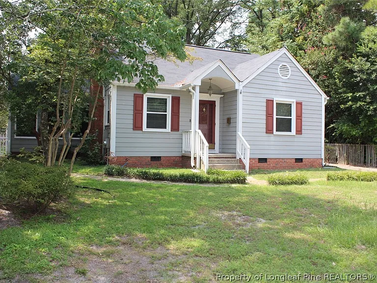 236 Pinecrest Dr — Photo 2