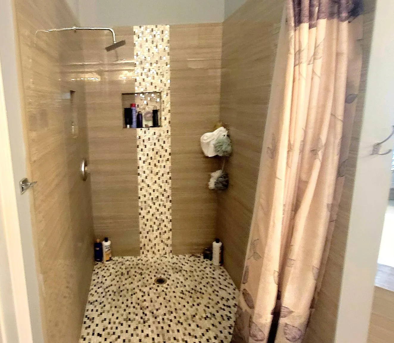 6147 Pritchett Drive — Photo 2