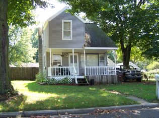 810 Warren St, Charlotte, MI 48813