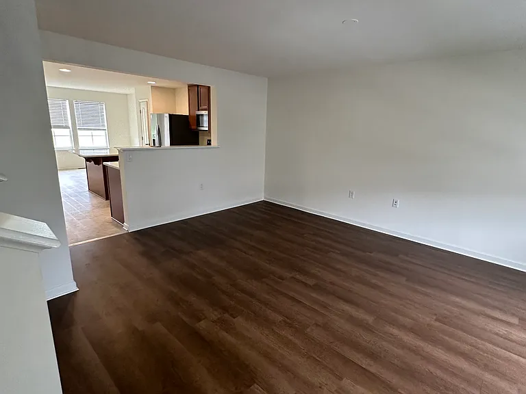 115 Cecily Way — Photo 20